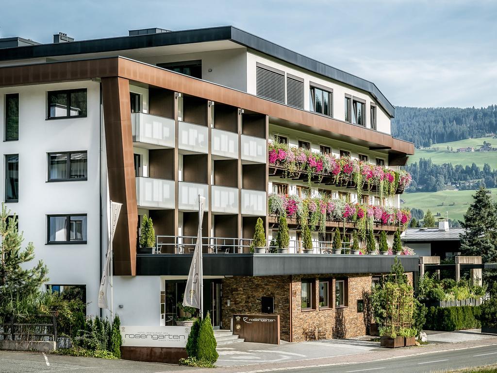 Hotel Restaurant Spa Rosengarten Kirchberg in Tirol Esterno foto